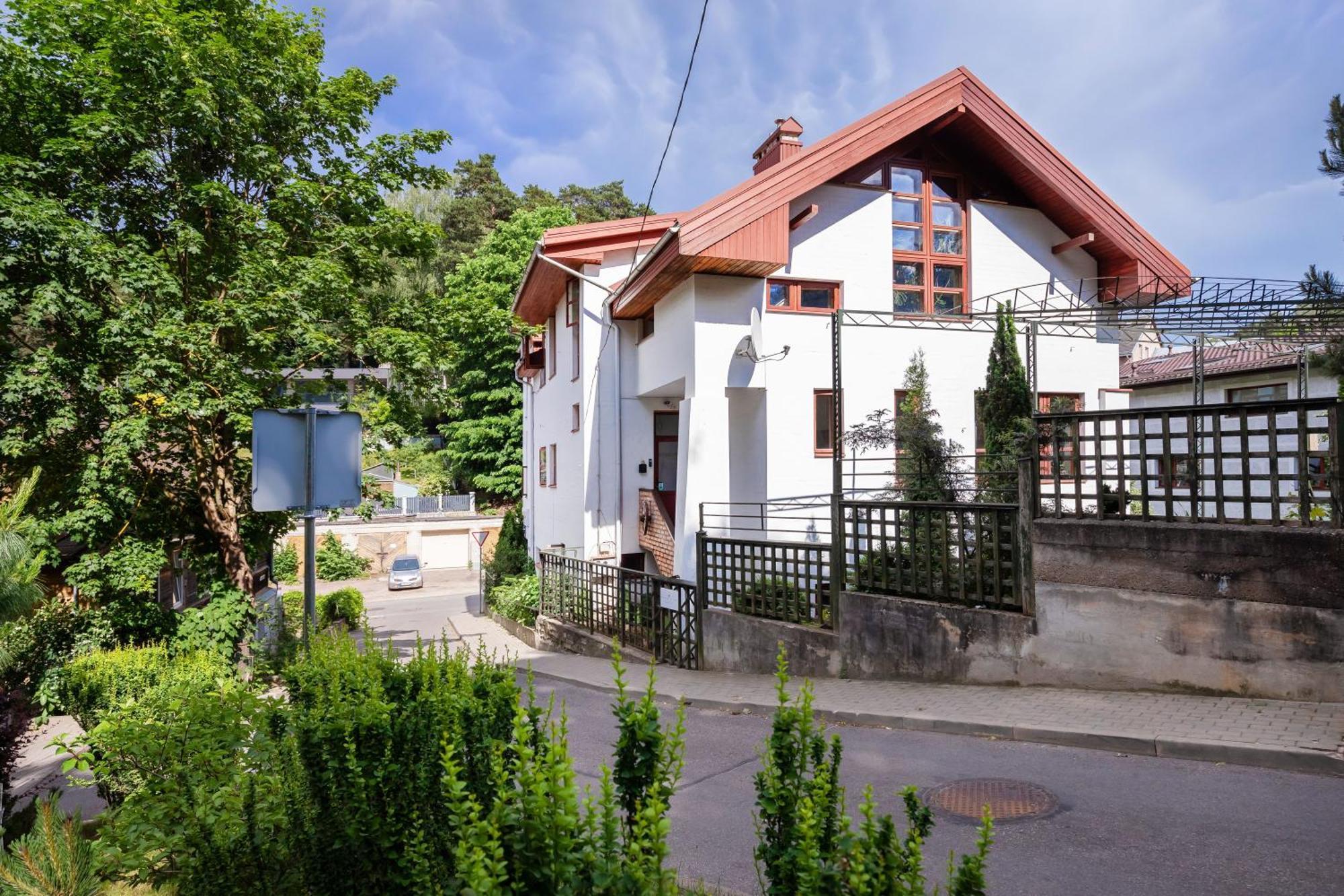 Bed and Breakfast House Of Sun Аеропорт Вільнюс Екстер'єр фото
