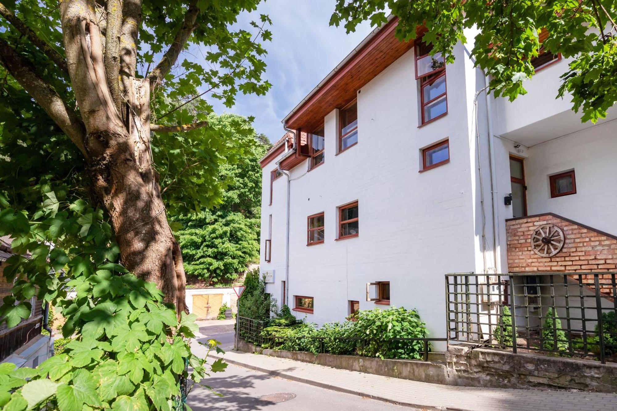 Bed and Breakfast House Of Sun Аеропорт Вільнюс Екстер'єр фото