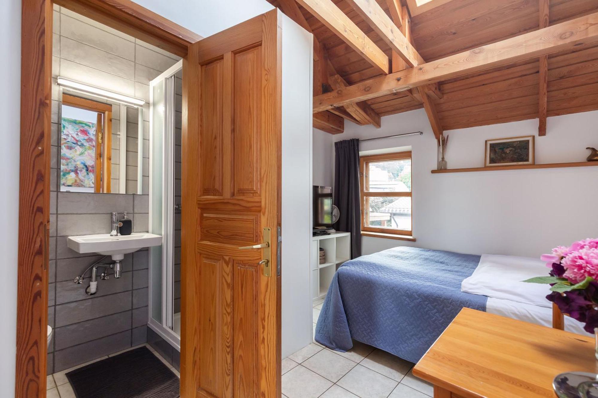 Bed and Breakfast House Of Sun Аеропорт Вільнюс Екстер'єр фото